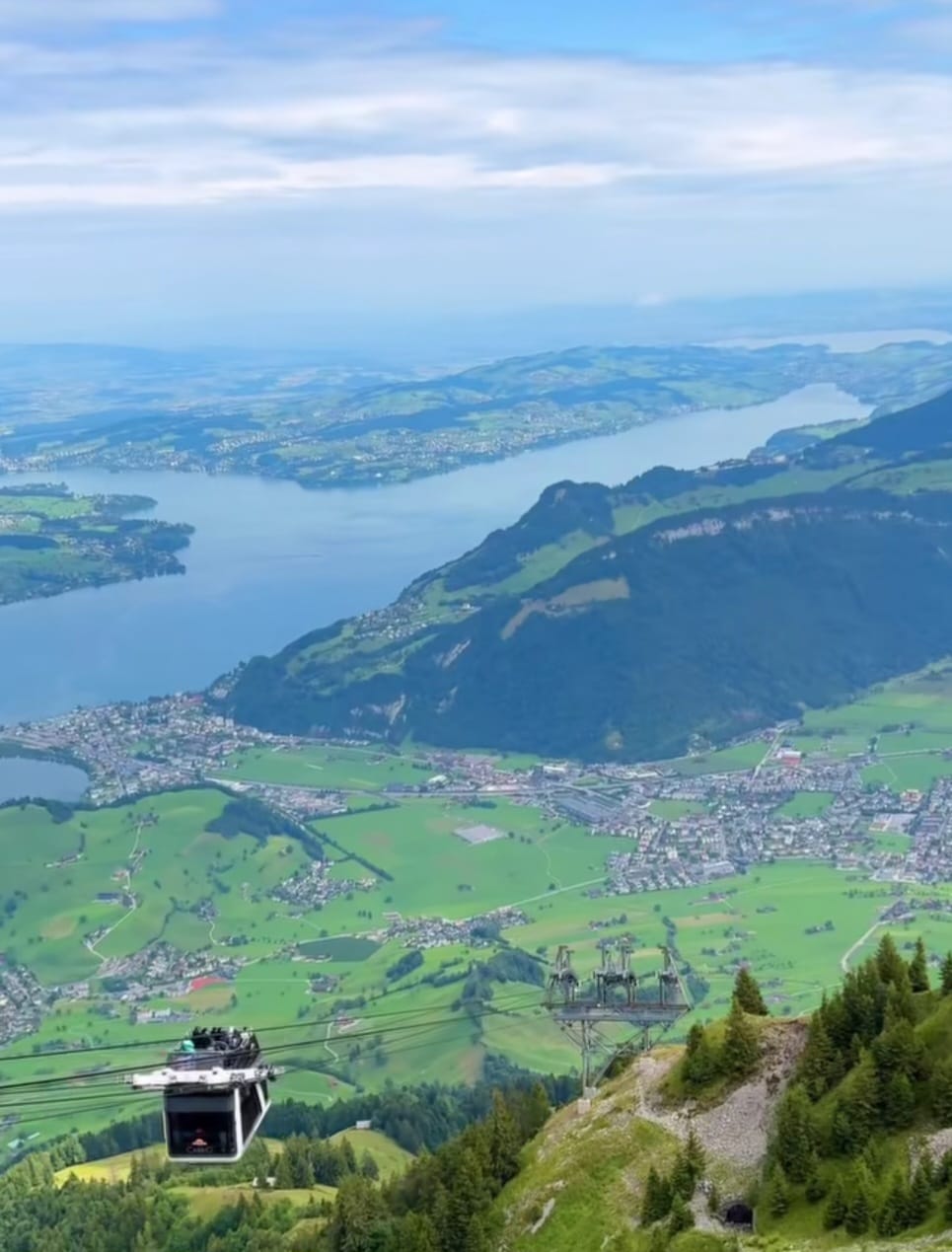 2fc94598-c673-4dfa-b6bc-00a7e1ccacc0